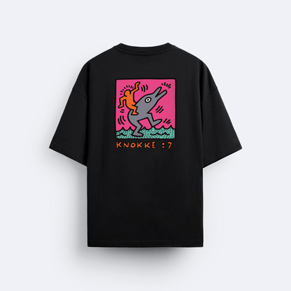 Knokke:7 Arka Baskılı Oversize T-Shirt
