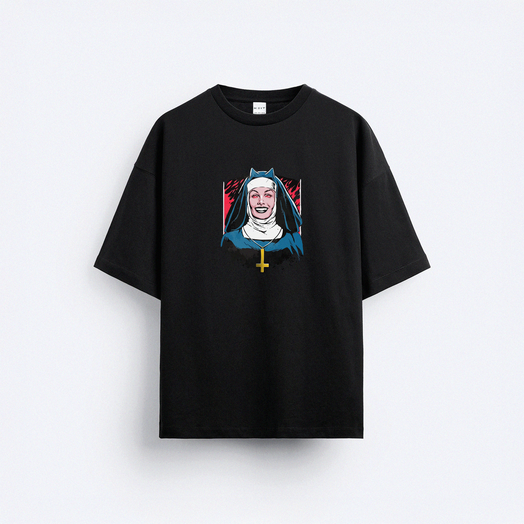 Nun Oversize T-Shirt