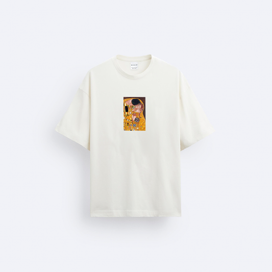 Falling Love Oversize T-Shirt